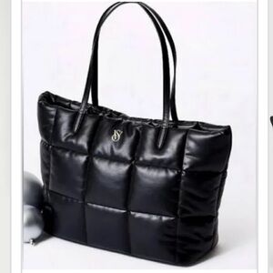VS quilted tote -NEW